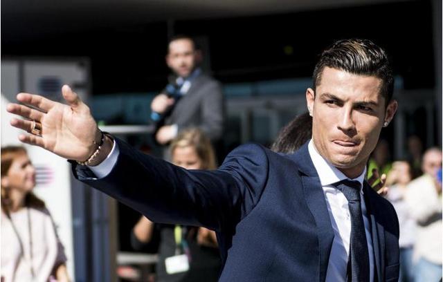 萨拉赫冲马内使绊儿引冲突 法老又一次梦碎这冤家手中