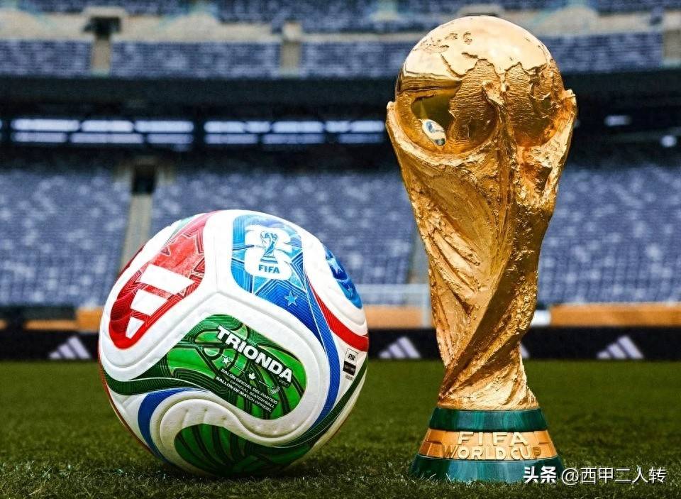 [图]李新翔2传1射阿齐兹双响 海港3-3战平西海岸
