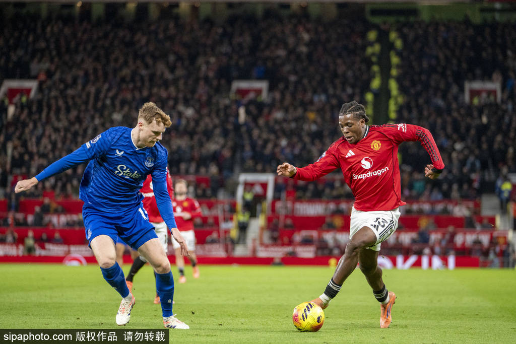 蒙克炸了！三分5中5打老东家，东契奇18分钟26分，湖人国王这是啥剧情？