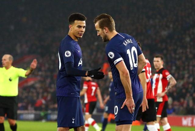 《崩坏：星穹铁道》新PV玩星爷食神梗