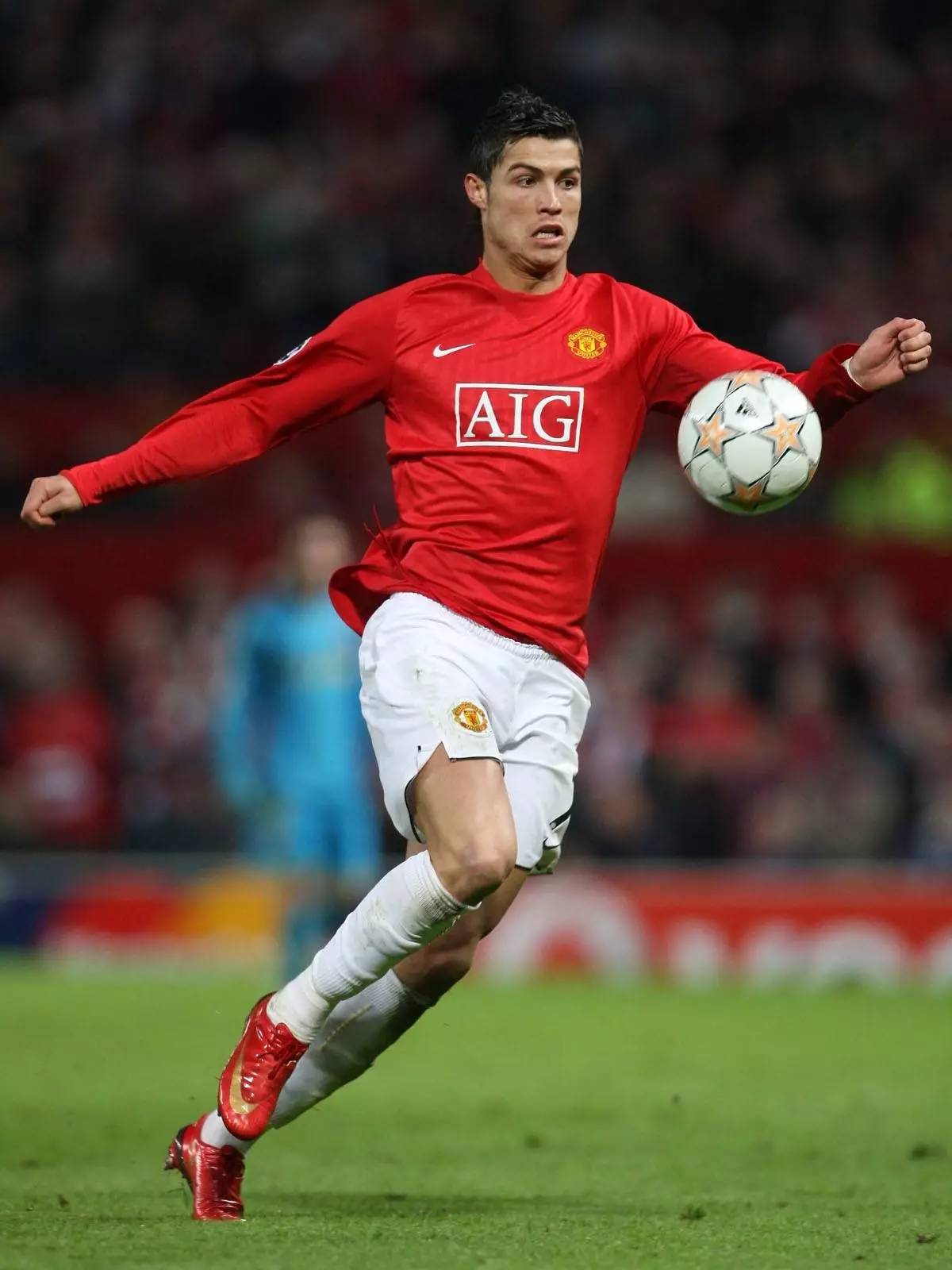 F1：周冠宇凯迪拉克车队首秀